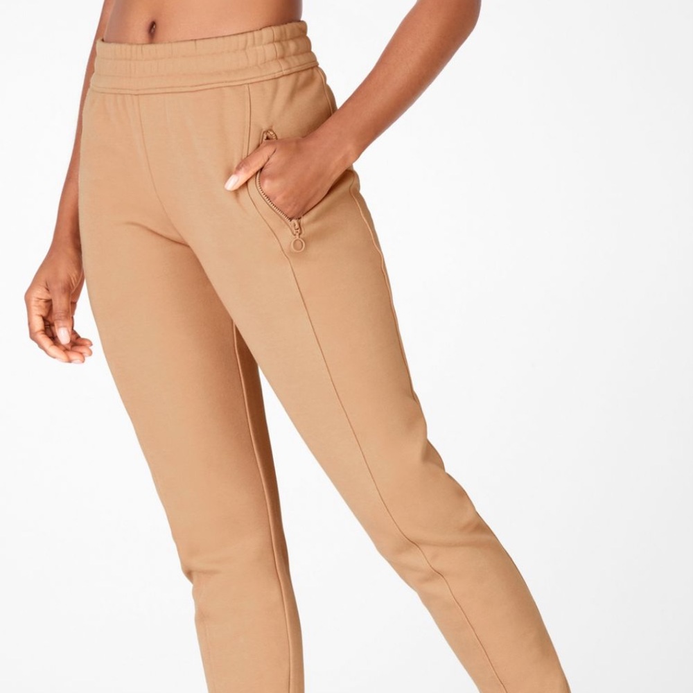 Fabletics🤸🏻‍♀️ Amelia Slim Sweatpant